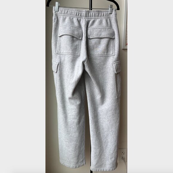 Aritzia TNA Gray Cozy Fleece Mega Cargo Oversized Sweatpant - Size XS - Picture 5 of 11